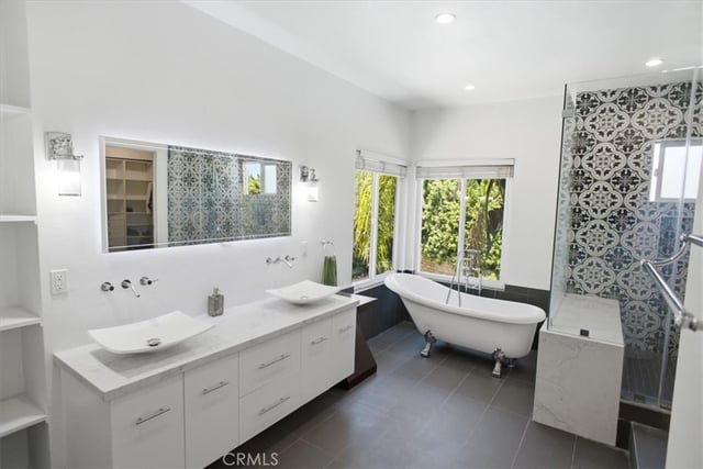 24017 Meredith Court, West Hills, CA 91304 — photo 4 of 27