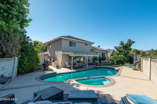 363 Larcom Street, Thousand Oaks, CA 91360 — photo 15 of 17