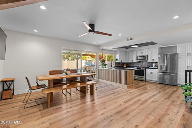 363 Larcom Street, Thousand Oaks, CA 91360 — photo 3 of 17