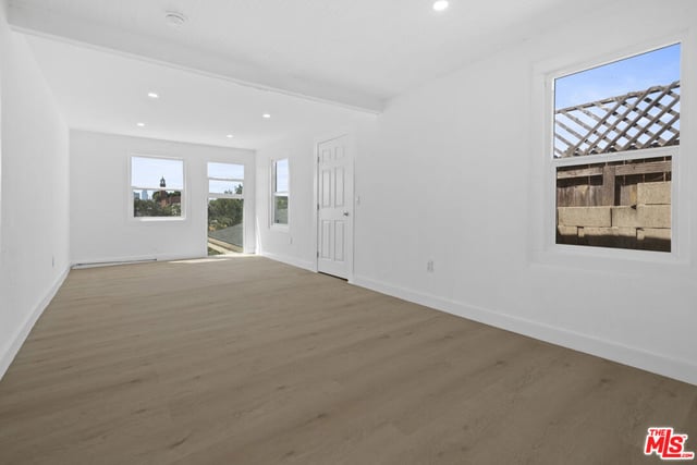 934 S Mott Street, Los Angeles, CA 90023 — photo 31 of 35