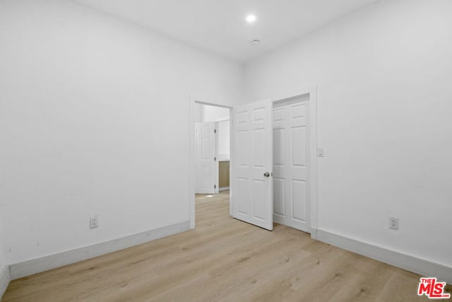 934 S Mott Street, Los Angeles, CA 90023 — photo 5 of 35