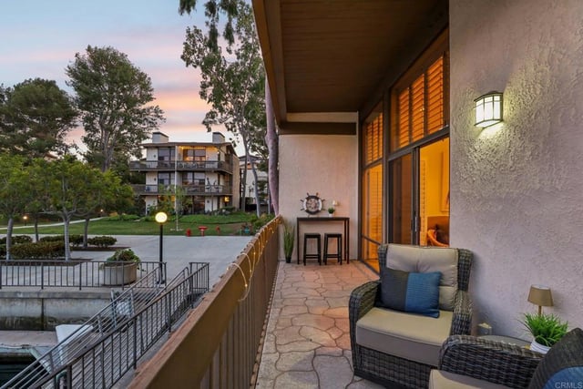7126 Marina Pacifica Drive, Long Beach, CA 90803 — photo 29 of 74