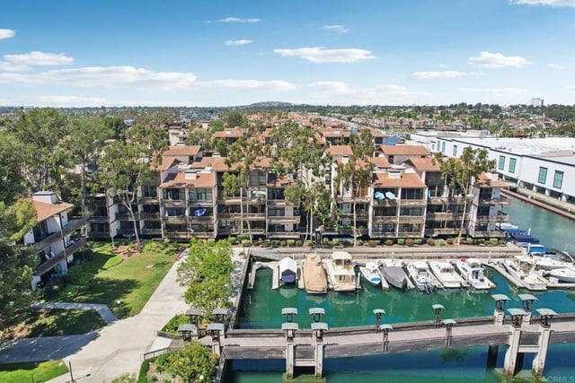 7126 Marina Pacifica Drive, Long Beach, CA 90803 — photo 40 of 74