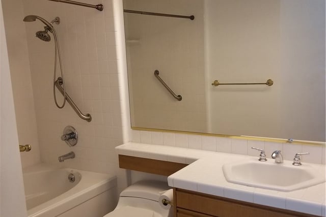 1310 E Ocean 405, Long Beach, CA 90802 — photo 16 of 21