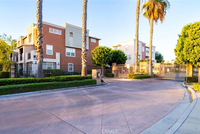 500 N Willowbrook Avenue F1, Compton, CA 90220 — photo 31 of 31