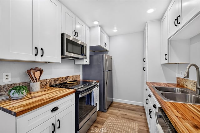 378 S Miraleste Dr Unit 431, San Pedro, CA 90732 — photo 13 of 33