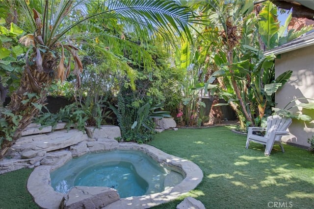 12520 Stagg Street, Los Angeles, CA 91605 — photo 13 of 33