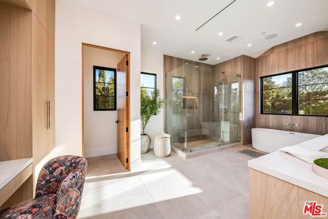 4925 Ledge Avenue, Toluca Lake, CA 91601 — photo 38 of 63