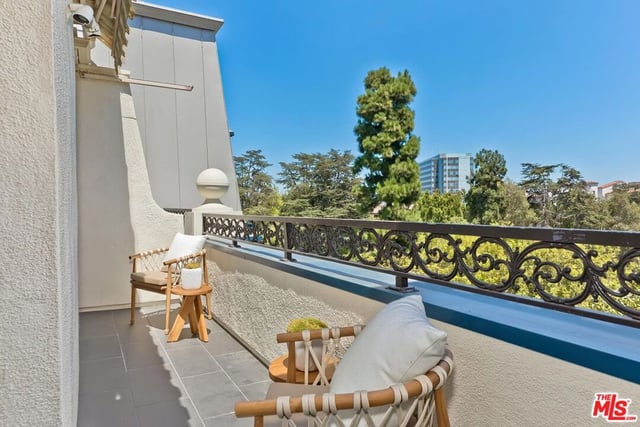 10110 Empyrean Way 301, Los Angeles, CA 90067 — photo 16 of 27