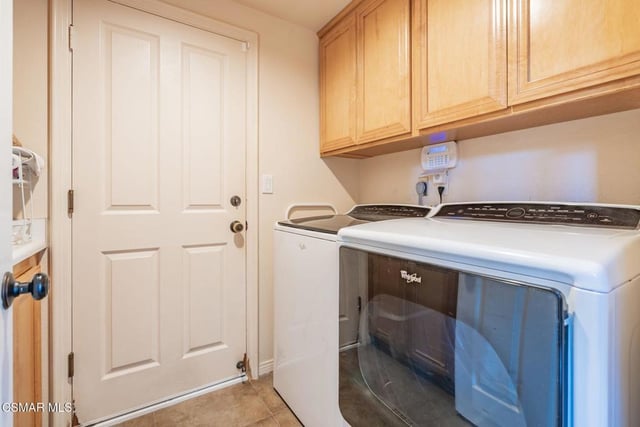 713 Twillin Court, Simi Valley, CA 93065 — photo 15 of 51