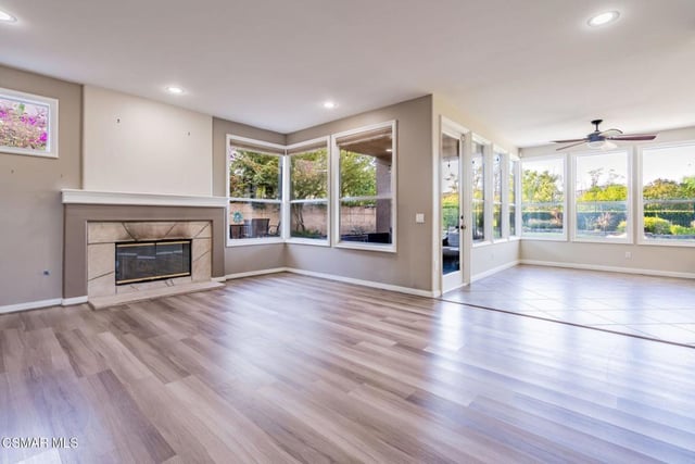 713 Twillin Court, Simi Valley, CA 93065 — photo 4 of 51