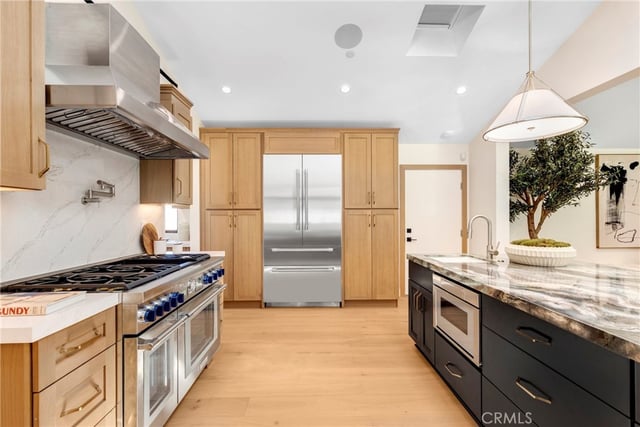 5200 Armida Drive, Woodland Hills, CA 91364 — photo 12 of 57