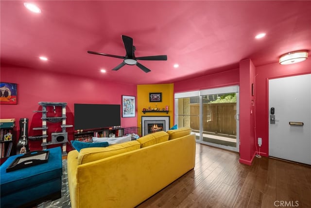 612 Wilcox Avenue, Los Angeles, CA 90004 — photo 31 of 44