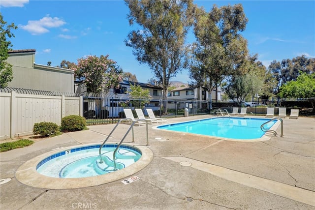 6543 Stoney View 4, Simi Valley, CA 93063 — photo 32 of 46