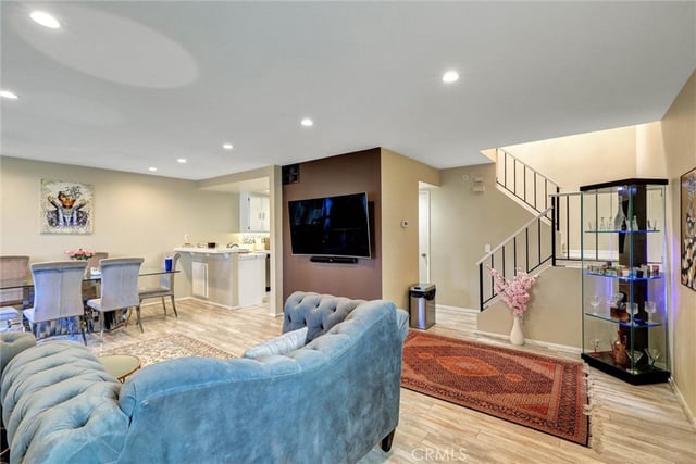 6543 Stoney View 4, Simi Valley, CA 93063 — photo 4 of 46