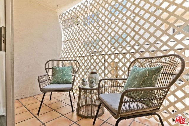 1200 N Flores Street 209, West Hollywood, CA 90069 — photo 7 of 20