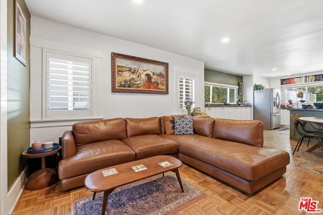 933 Walnut Avenue, Long Beach, CA 90813 — photo 2 of 26