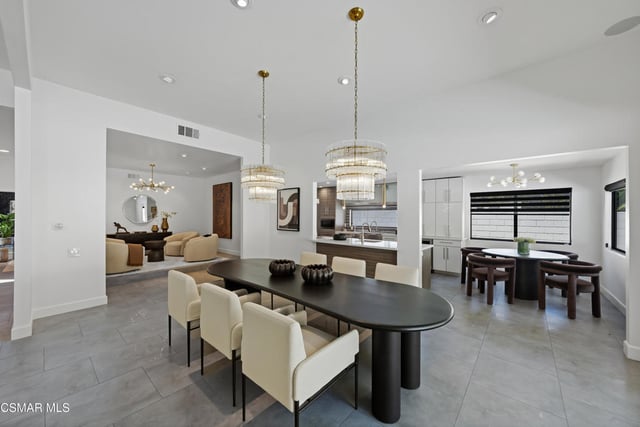 4400 Topanga Canyon Boulevard, Woodland Hills, CA 91364 — photo 17 of 51