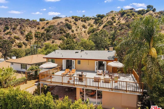 3543 Stone Canyon Avenue, Los Angeles, CA 91403 — photo 4 of 69