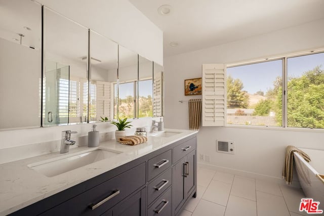 3543 Stone Canyon Avenue, Los Angeles, CA 91403 — photo 46 of 69