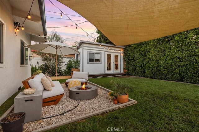 7247 Genesta, Lake Balboa, CA 91406 — photo 22 of 39