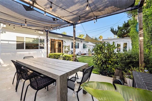 7247 Genesta, Lake Balboa, CA 91406 — photo 25 of 39