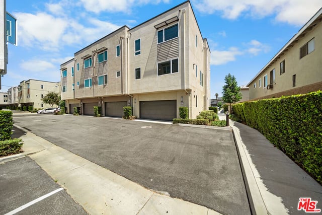 10712 Parrot Avenue, Downey, CA 90241 — photo 41 of 44
