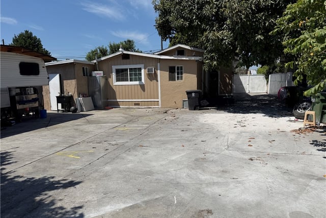 6208 Holmes, Los Angeles, CA 90001 — photo 19 of 29