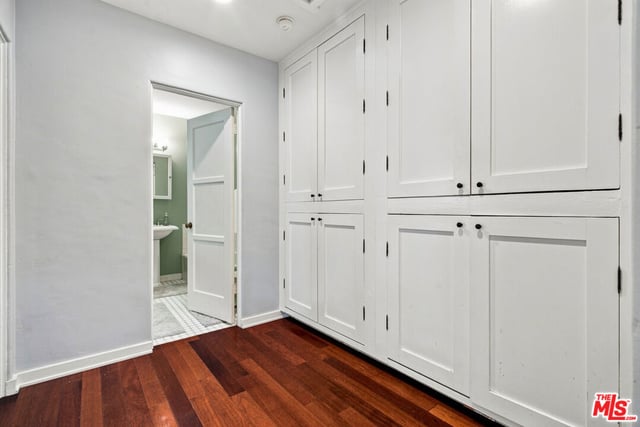 12123 Addison Street, Los Angeles, CA 91607 — photo 13 of 39