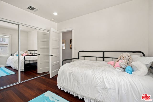 12123 Addison Street, Los Angeles, CA 91607 — photo 18 of 39