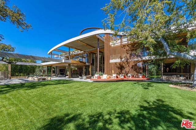 607 Siena Way, Los Angeles, CA 90077 — photo 17 of 63