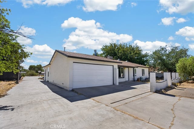 40196 177TH STREET E, Palmdale, CA 93591 — photo 4 of 57