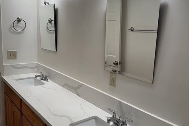 20146 Hartland, Winnetka, CA 91306 — photo 15 of 27