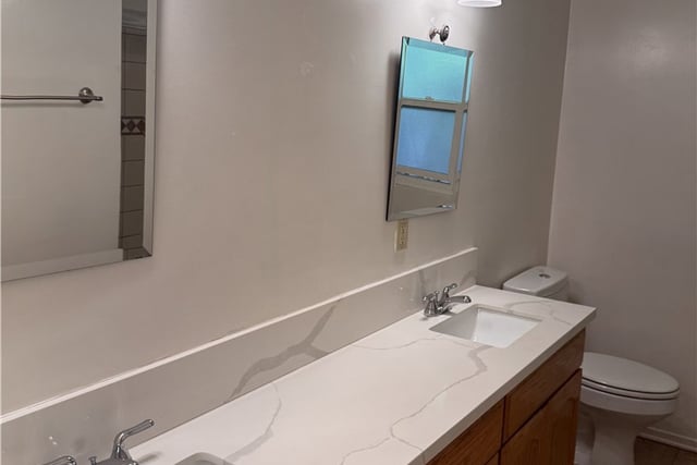 20146 Hartland, Winnetka, CA 91306 — photo 16 of 27