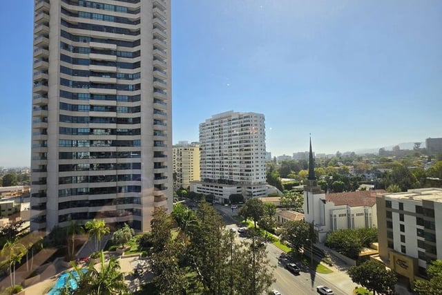 10450 Wilshire Boulevard 10J, Los Angeles, CA 90024 — photo 7 of 59