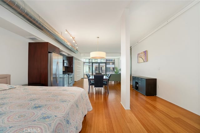 1111 S Grand Avenue 1102, Los Angeles, CA 90015 — photo 12 of 29