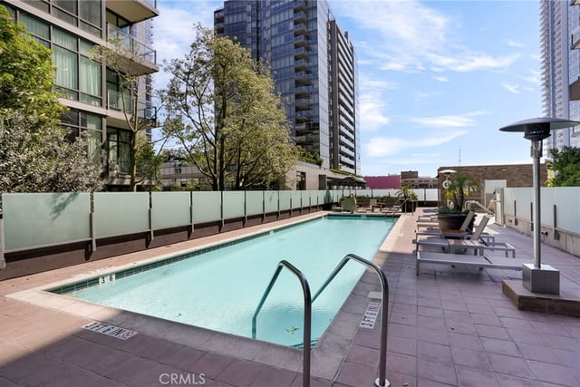 1111 S Grand Avenue 1102, Los Angeles, CA 90015 — photo 23 of 29
