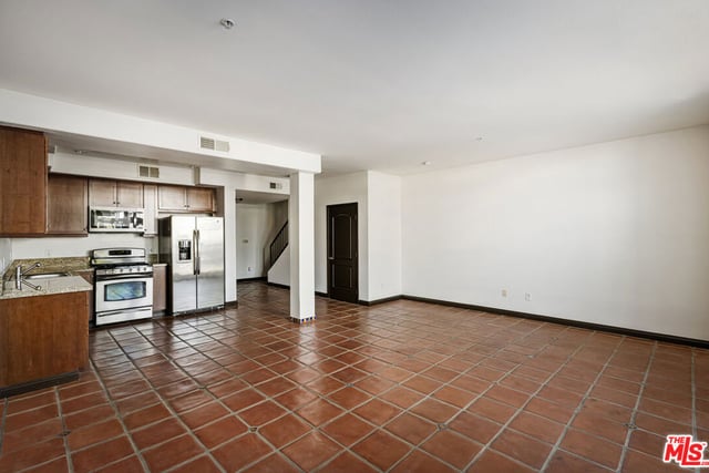 360 W Avenue 26 100, Los Angeles, CA 90031 — photo 14 of 52