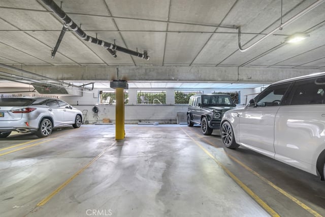 14530 Benefit Street 102, Sherman Oaks, CA 91403 — photo 41 of 60