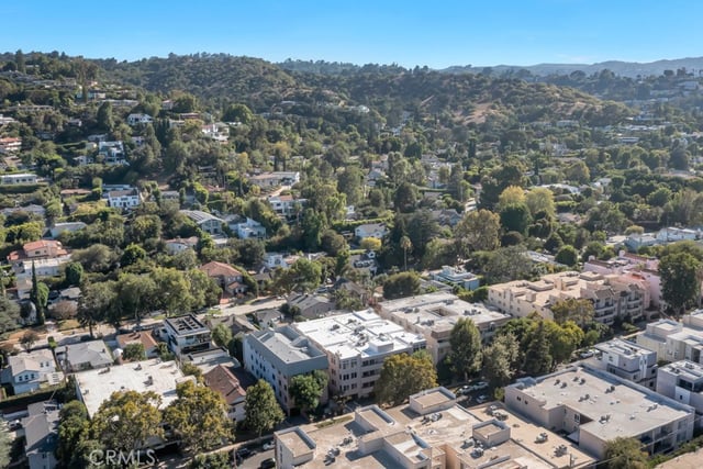 14530 Benefit Street 102, Sherman Oaks, CA 91403 — photo 7 of 60