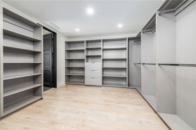 1001 Via Alta, Burbank, CA 91501 — photo 9 of 16