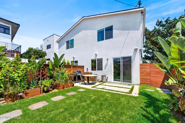 1135 N Commonwealth Avenue, Los Angeles, CA 90029 — photo 30 of 40