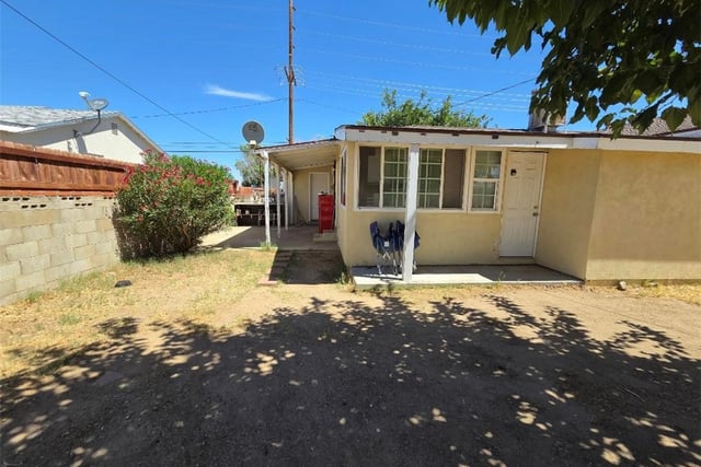 1510 E Avenue R, Palmdale, CA 93550 — photo 26 of 28