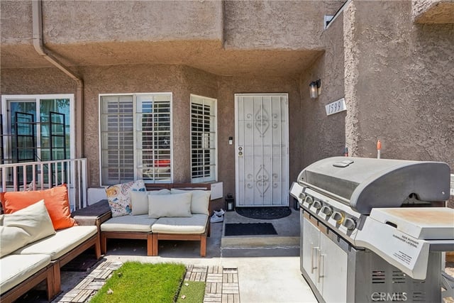 1599 W Jefferson Boulevard, Los Angeles, CA 90018 — photo 27 of 28