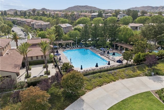 28502 Vista Del Rio, Valencia, CA 91354 — photo 36 of 52