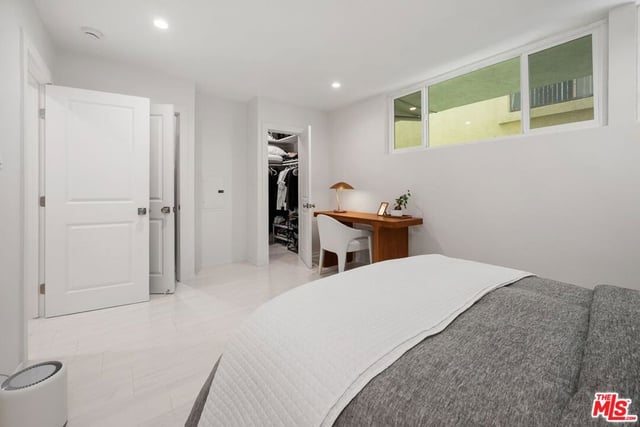 2233 4th Street 3, Santa Monica, CA 90405 — photo 19 of 39