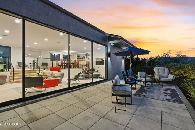 2800 Lynnview Street, Newbury Park, CA 91320 — photo 3 of 80