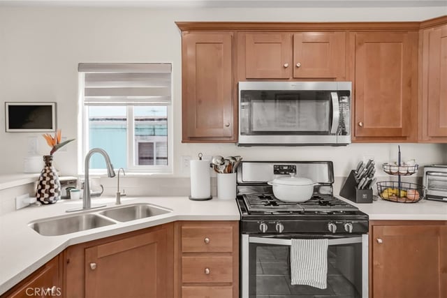 2355 Lomita Blvd 16, Lomita, CA 90717 — photo 14 of 21