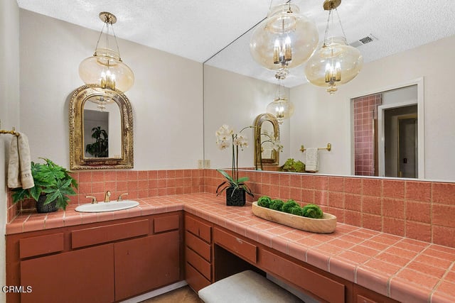 567 N Avocado Place, Camarillo, CA 93010 — photo 41 of 67