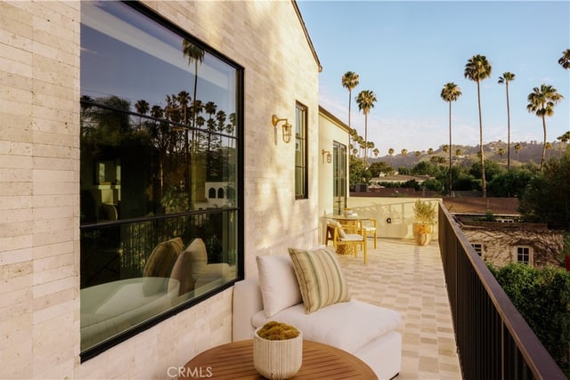 4521 Mary Ellen Avenue, Sherman Oaks, CA 91423 — photo 35 of 56